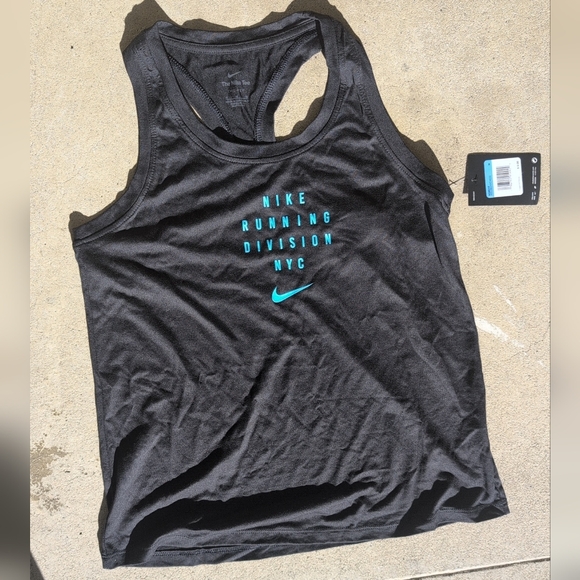 Nike Women's Black NYC Marathon Running Top Size M - Picture 3 of 5